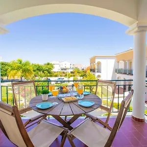 https://apartment-rota-do-sol-atu170.hotelaalgarve.com