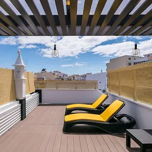 https://lovelystay-sweet-escape-i-terrace-private-jacuzzi.hotelaalgarve.com